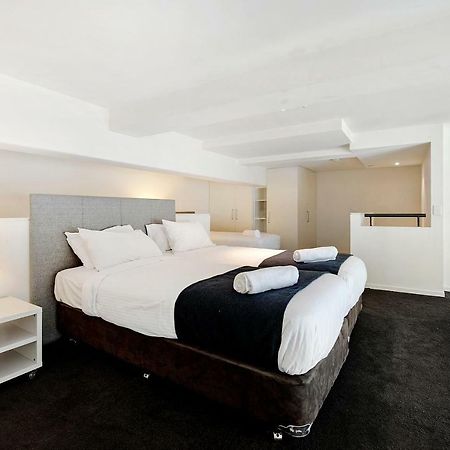 Aparthotel Ultiqa Little Collins Melburne Exterior foto