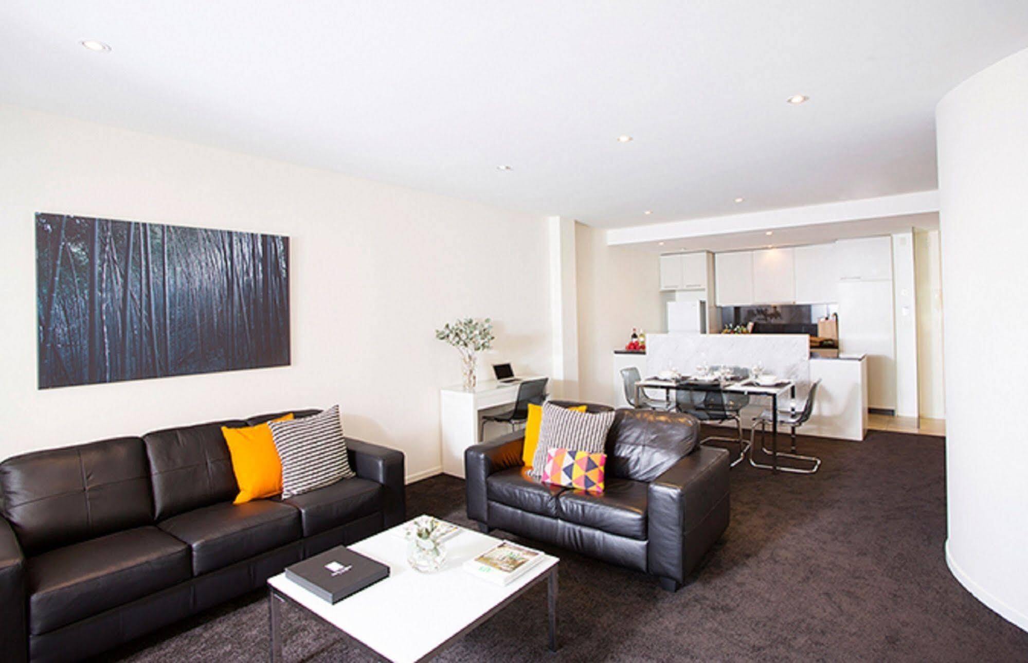 Aparthotel Ultiqa Little Collins Melburne Exterior foto